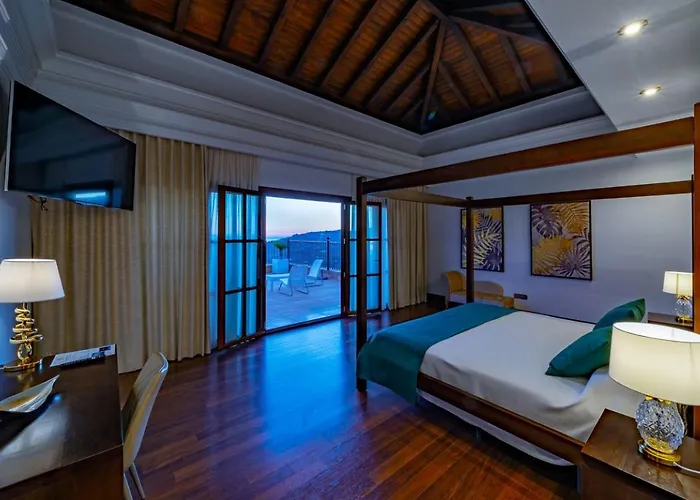 Hotel Hacienda Vistamar 4*