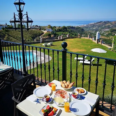 Hacienda Vistamar Bed & Breakfast 4*