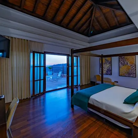 Bed & Breakfast Hacienda Vistamar 4*