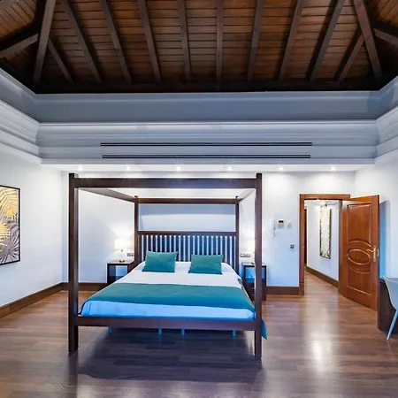 Hacienda Vistamar Bed & Breakfast 4*