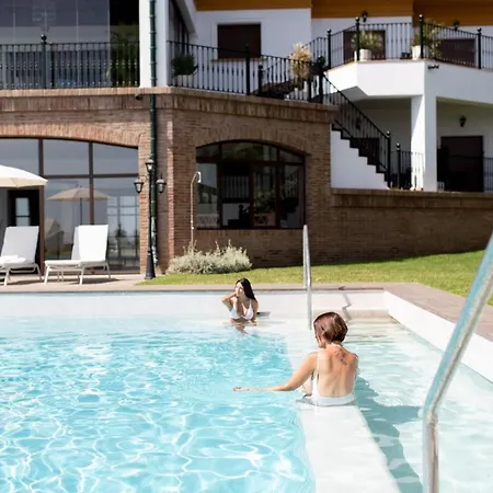 Hacienda Vistamar Bed & Breakfast 4*